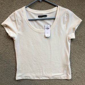 Scoop Neck Off White Tee